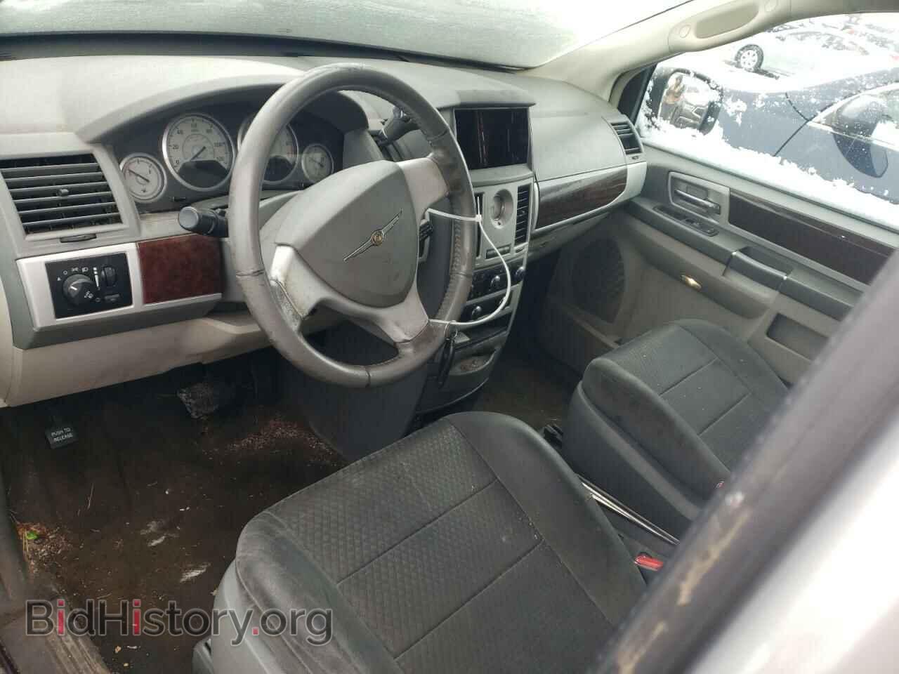 2010 CHRYSLER MINIVAN - VIN: 2A4RR5D11AR460749 - Photo 8