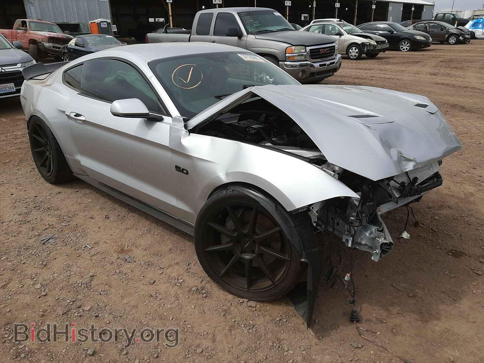 Photo 1FA6P8CF3J5185157 - FORD MUSTANG 2018