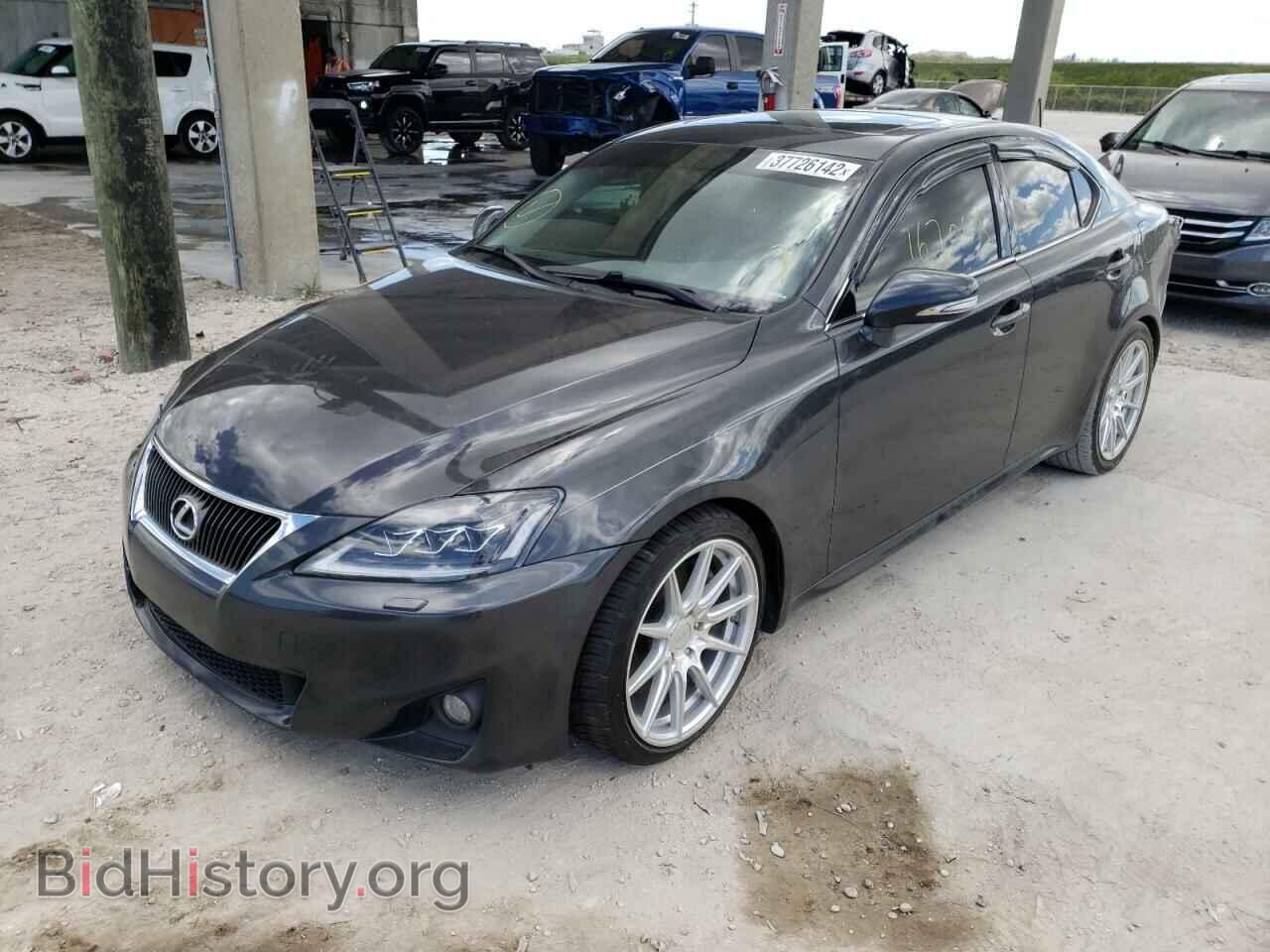 2011 LEXUS IS - VIN: JTHBE5C27B5026815 - Фото 2