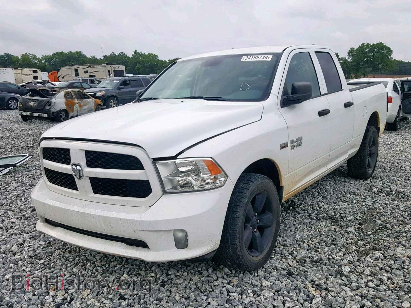 2016 RAM 1500 ST - VIN: 1C6RR7FT7GS411392 - Фото 2