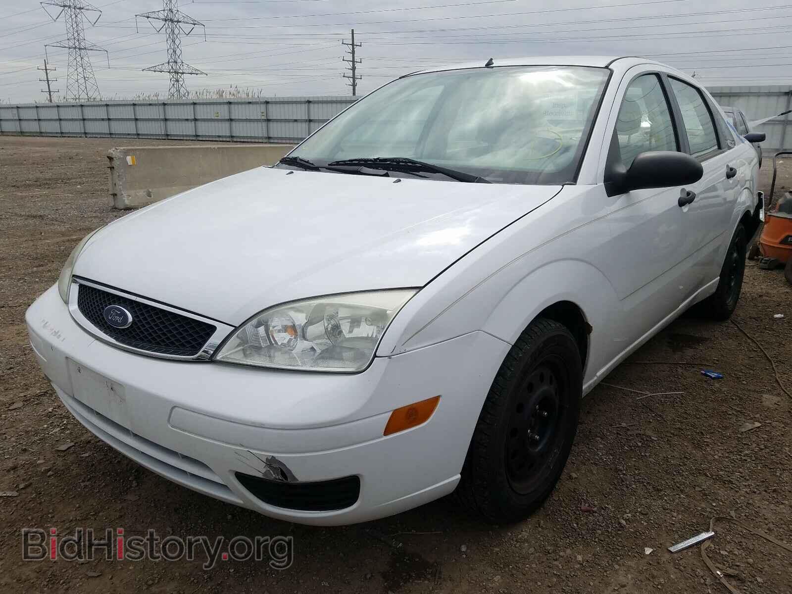2007 FORD FOCUS - VIN: 1FAFP34N27W222596 - Фото 2