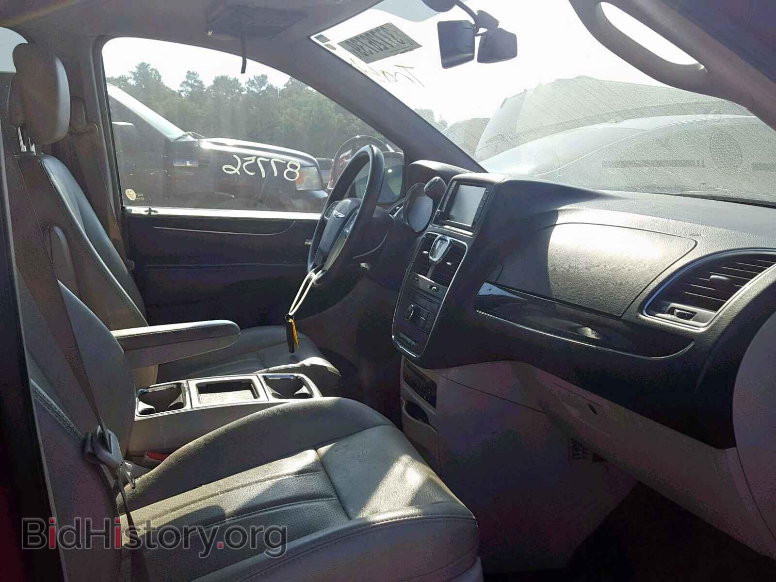 2012 CHRYSLER TOWN & COU - VIN: 2C4RC1CG1CR169564 - Фото 5