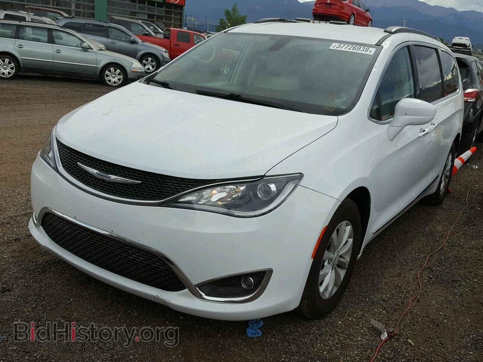 2017 CHRYSLER PACIFICA T - VIN: 2C4RC1BG4HR702709 - Photo 2