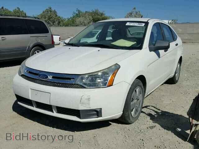 2010 FORD FOCUS - VIN: 1FAHP3EN6AW257401 - Фото 2