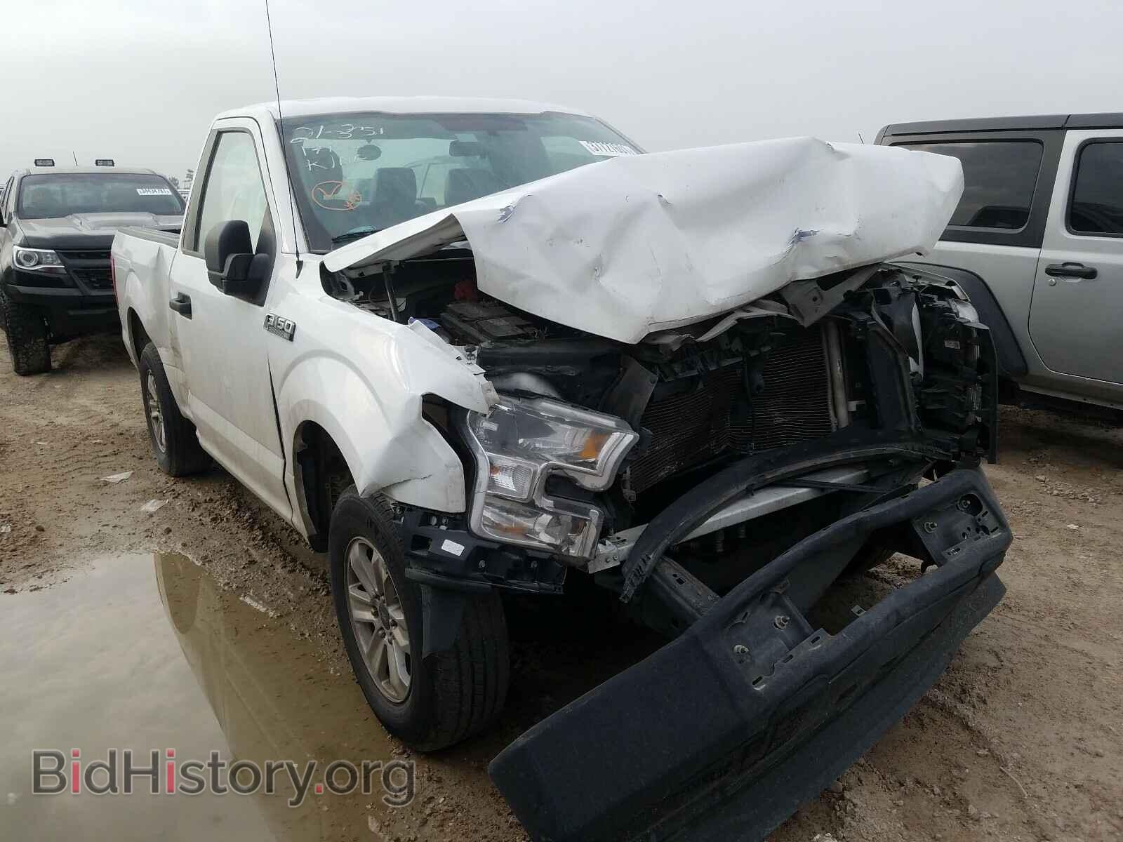 Photo 1FTMF1C81HKC61905 - FORD F150 2017