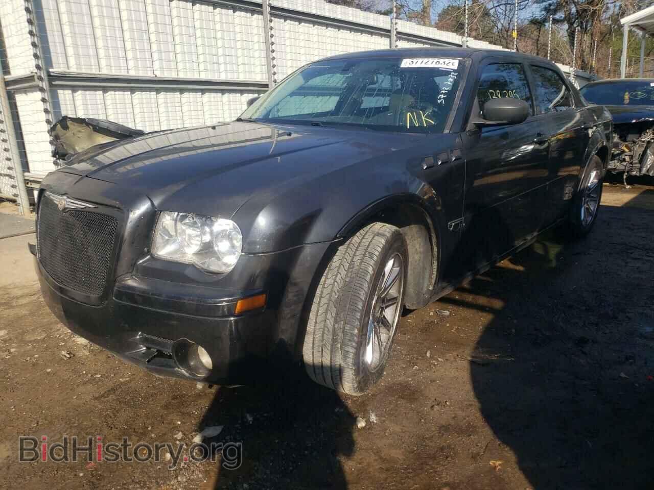 2006 CHRYSLER 300 - VIN: 2C3KA63H26H138643 - Фото 2