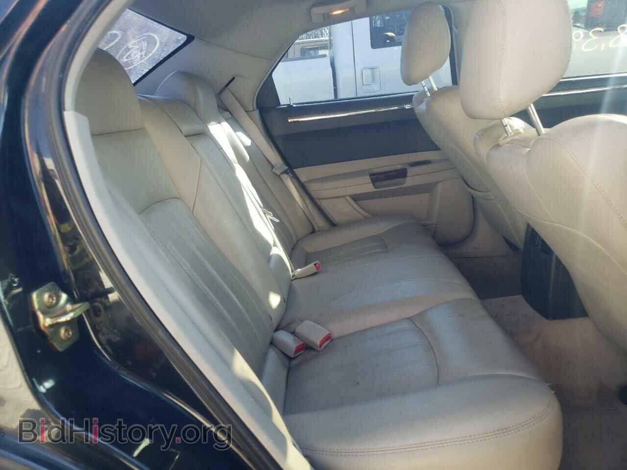 2006 CHRYSLER 300 - VIN: 2C3KA63H26H138643 - Фото 6