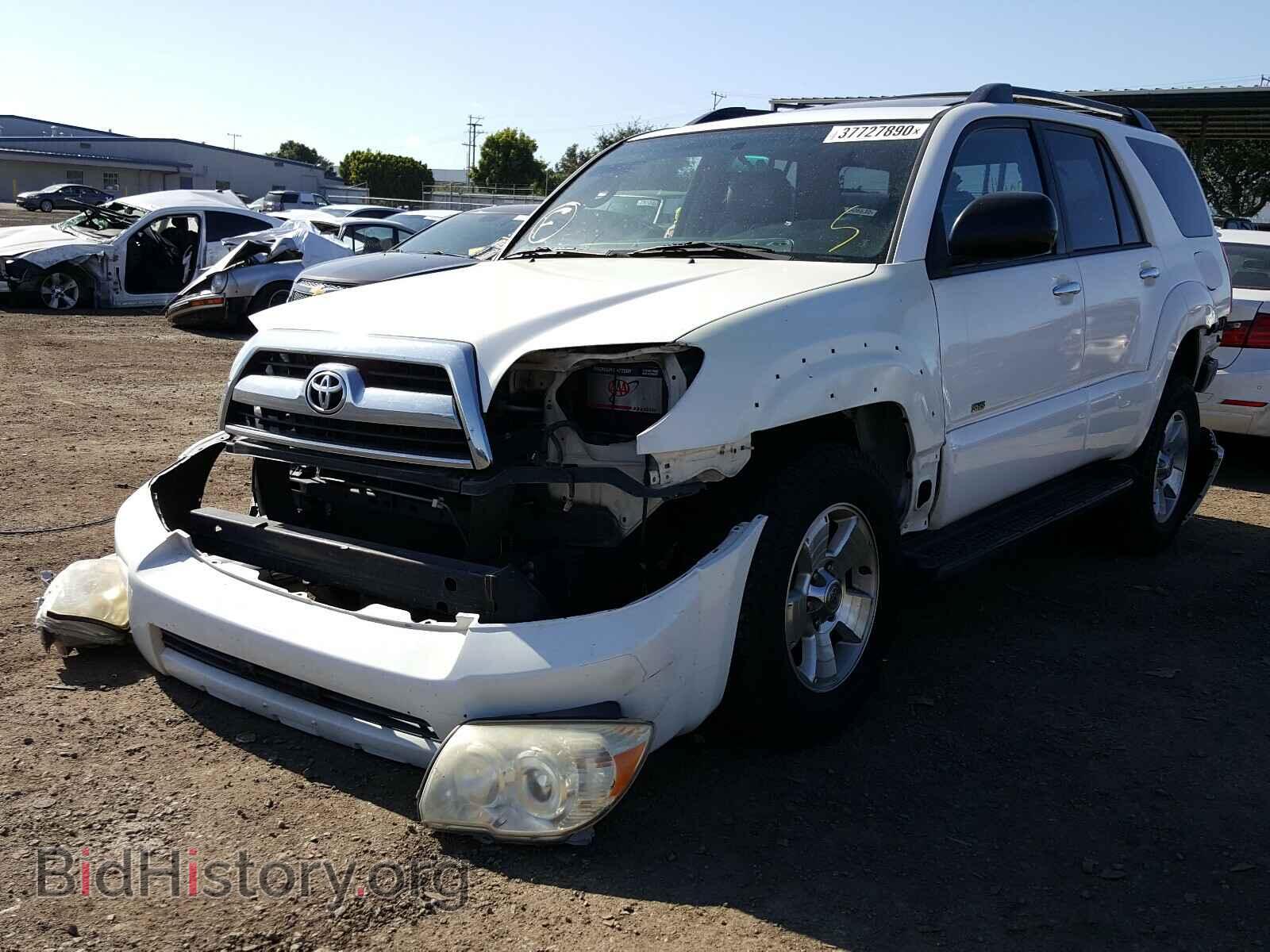 2008 TOYOTA 4RUNNER - VIN: JTEZU14RX8K021752 - Фото 2