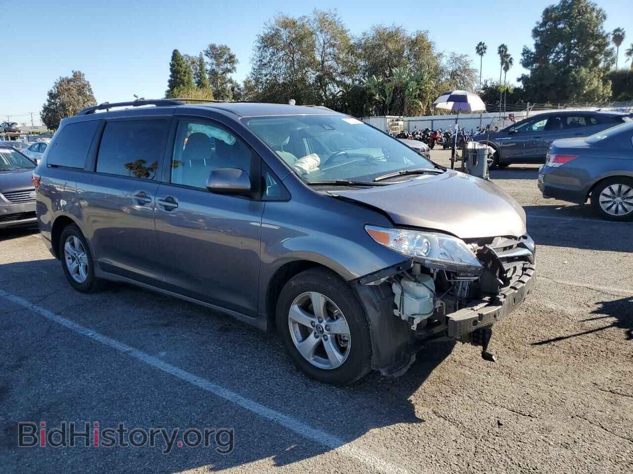 2018 TOYOTA All Models - VIN: 5TDKZ3DC3JS952977 - Фото 4