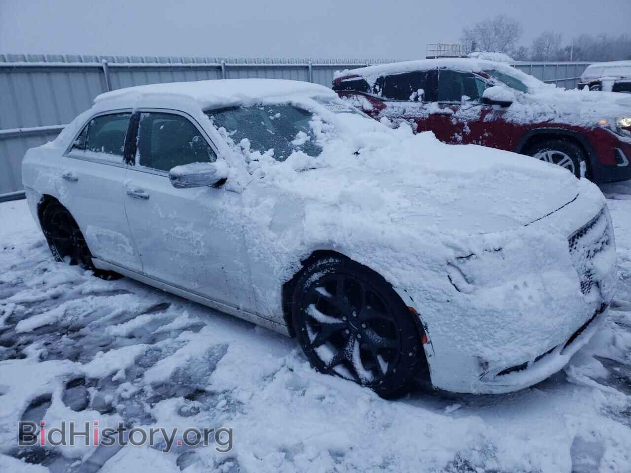2018 CHRYSLER 300 - VIN: 2C3CCAEG9JH314005 - Фото 4