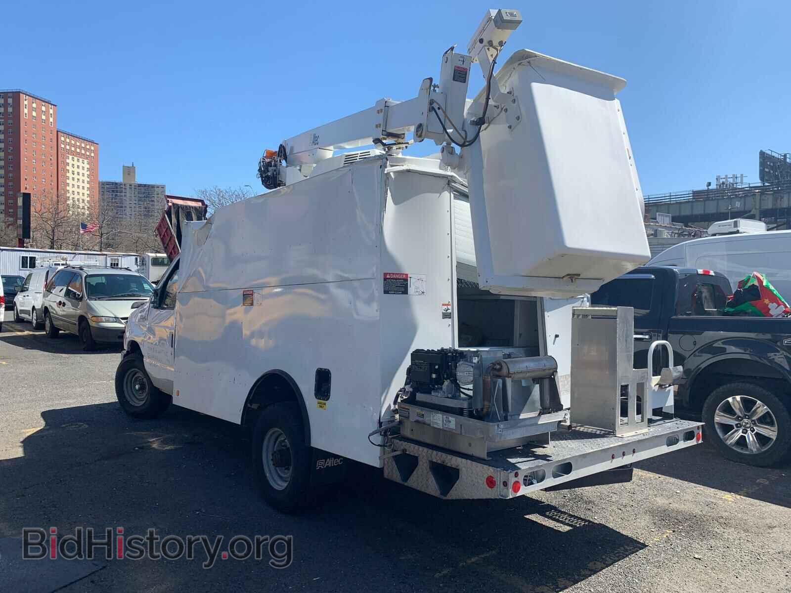 2017 FORD ECONOLINE - VIN: 1FDWE3FS8HDC47272 - Photo 3