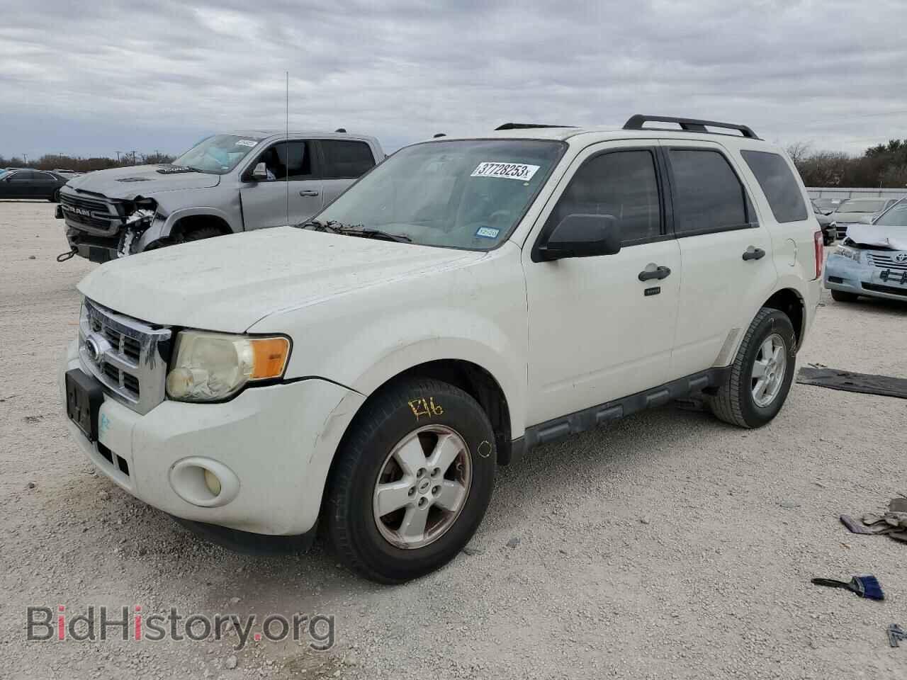 Фотография 1FMCU0D70CKC65627 - FORD ESCAPE 2012
