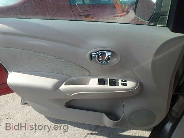2014 NISSAN VERSA - VIN: 3N1CN7AP5EL828013 - Фото 9
