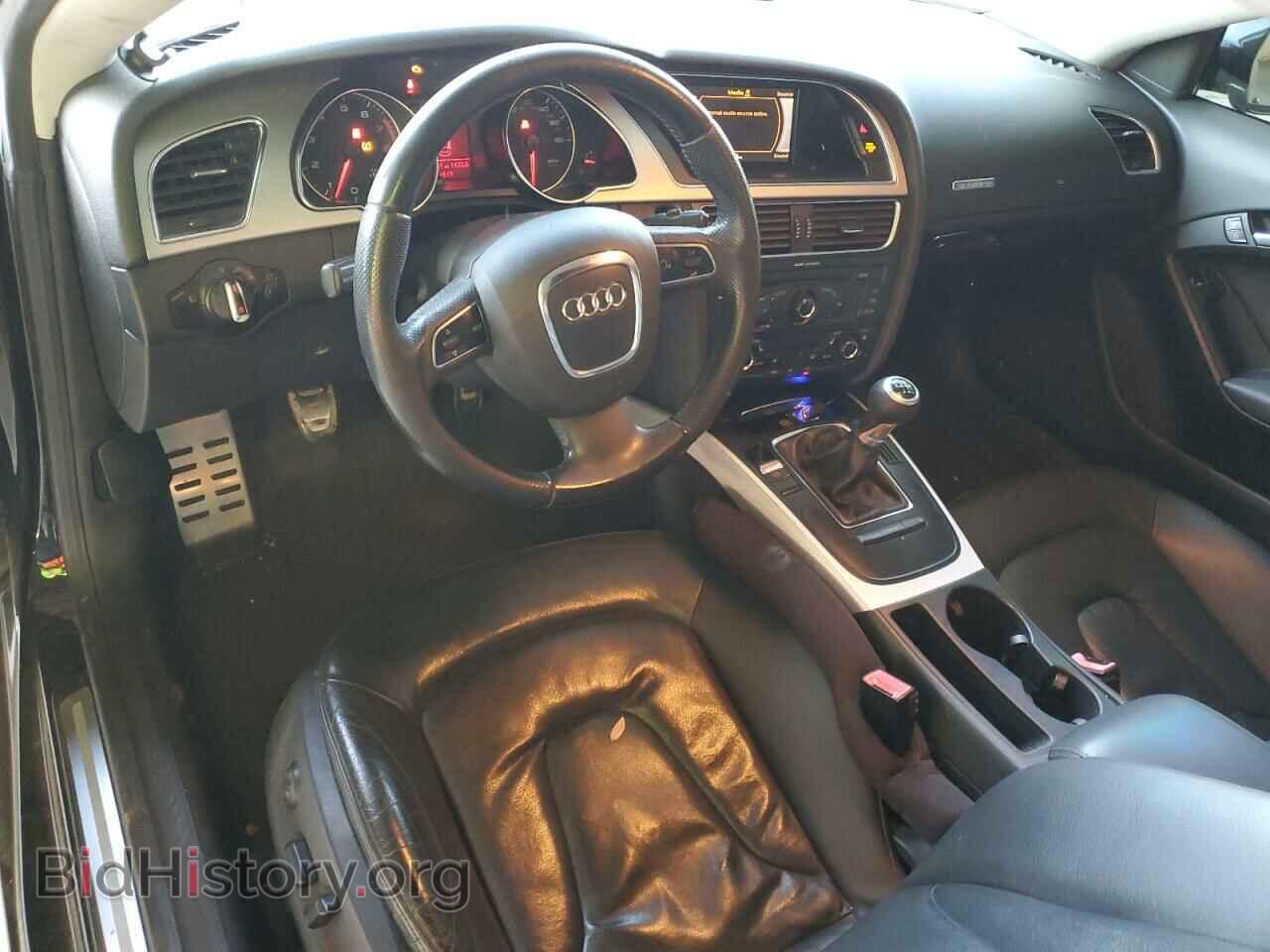 2010 AUDI A5 - VIN: WAURFAFR0AA036703 - Фото 8