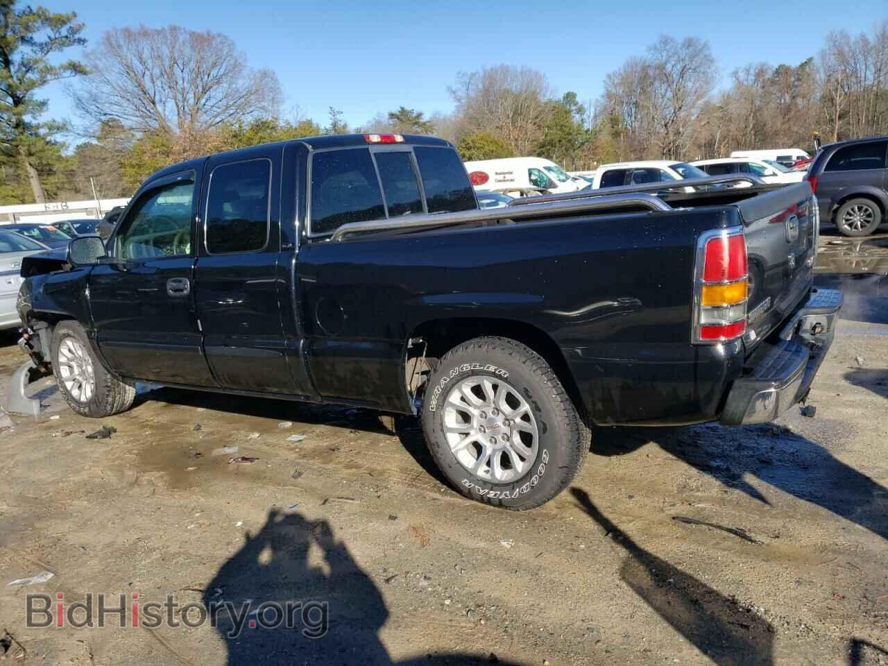 2007 GMC SIERRA - VIN: 1GTEC19V17Z135981 - Фото 2