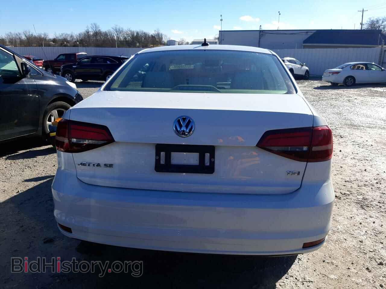 2017 VOLKSWAGEN JETTA - VIN: 3VWDB7AJ8HM223047 - Фото 6