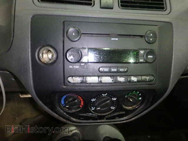 2005 FORD FOCUS - VIN: 1FAFP34N95W299253 - Фото 9