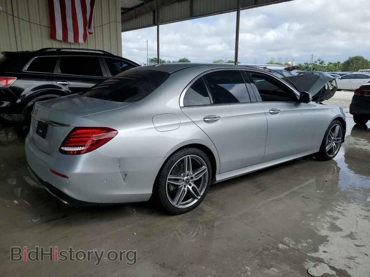 2018 MERCEDES-BENZ E-CLASS - VIN: WDDZF4JB1JA471606 - Фото 3