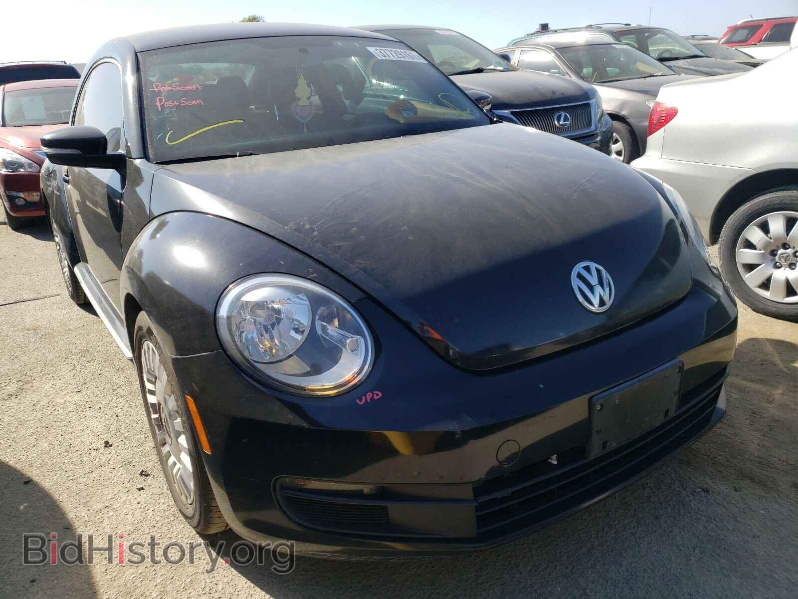 Фотография 3VWJP7AT1EM614834 - VOLKSWAGEN BEETLE 2014