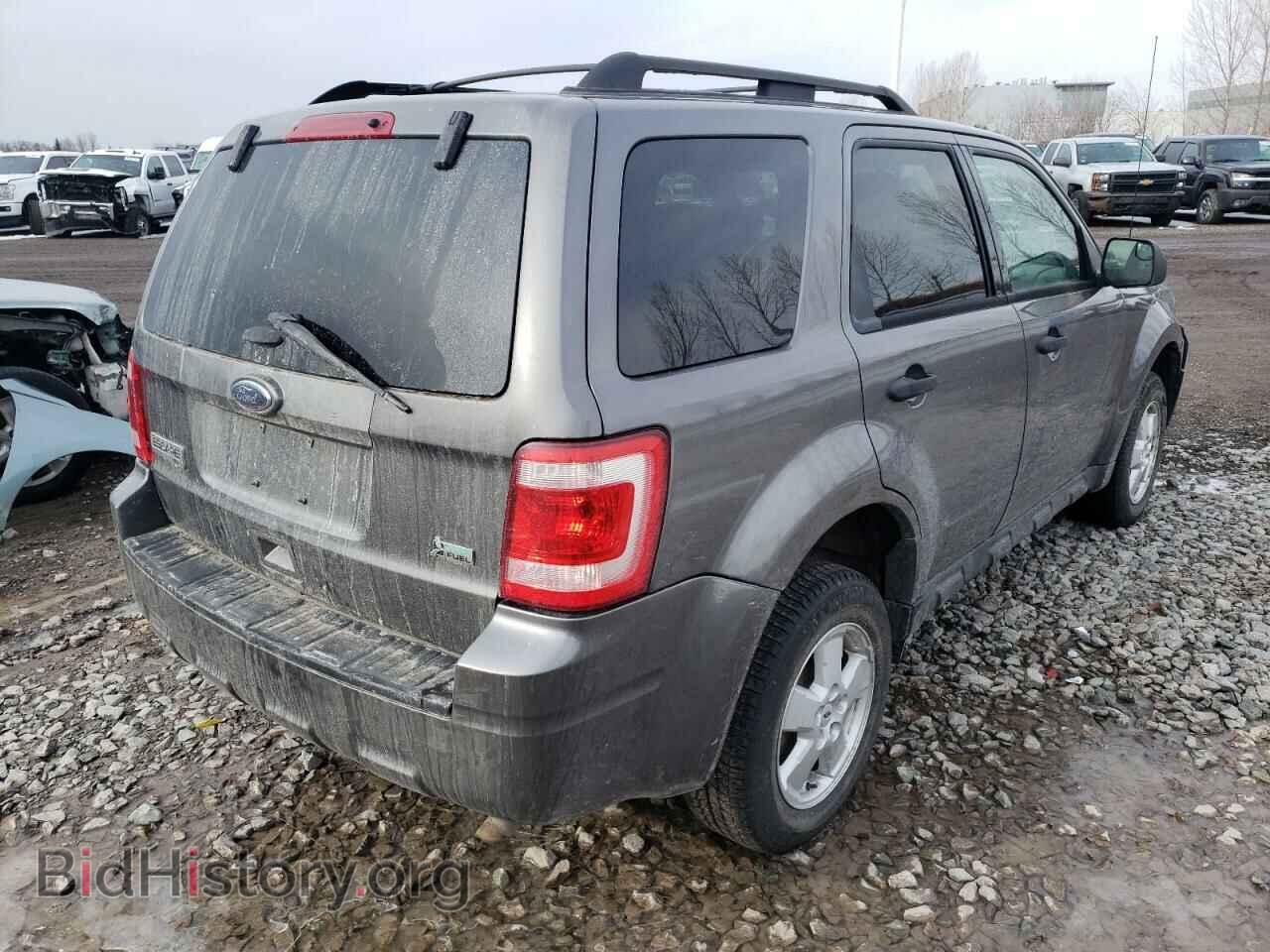 2011 FORD ESCAPE - VIN: 1FMCU0DG0BKB05715 - Фото 4