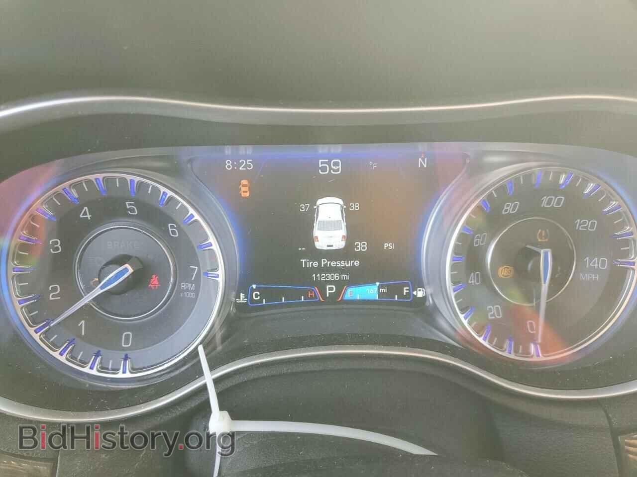 2016 CHRYSLER 300 - VIN: 2C3CCAEG8GH342936 - Фото 9