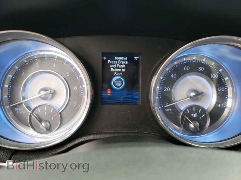 2014 Chrysler 300 (VIN 2C3CCAAGXEH288994) — фото 9 из 12