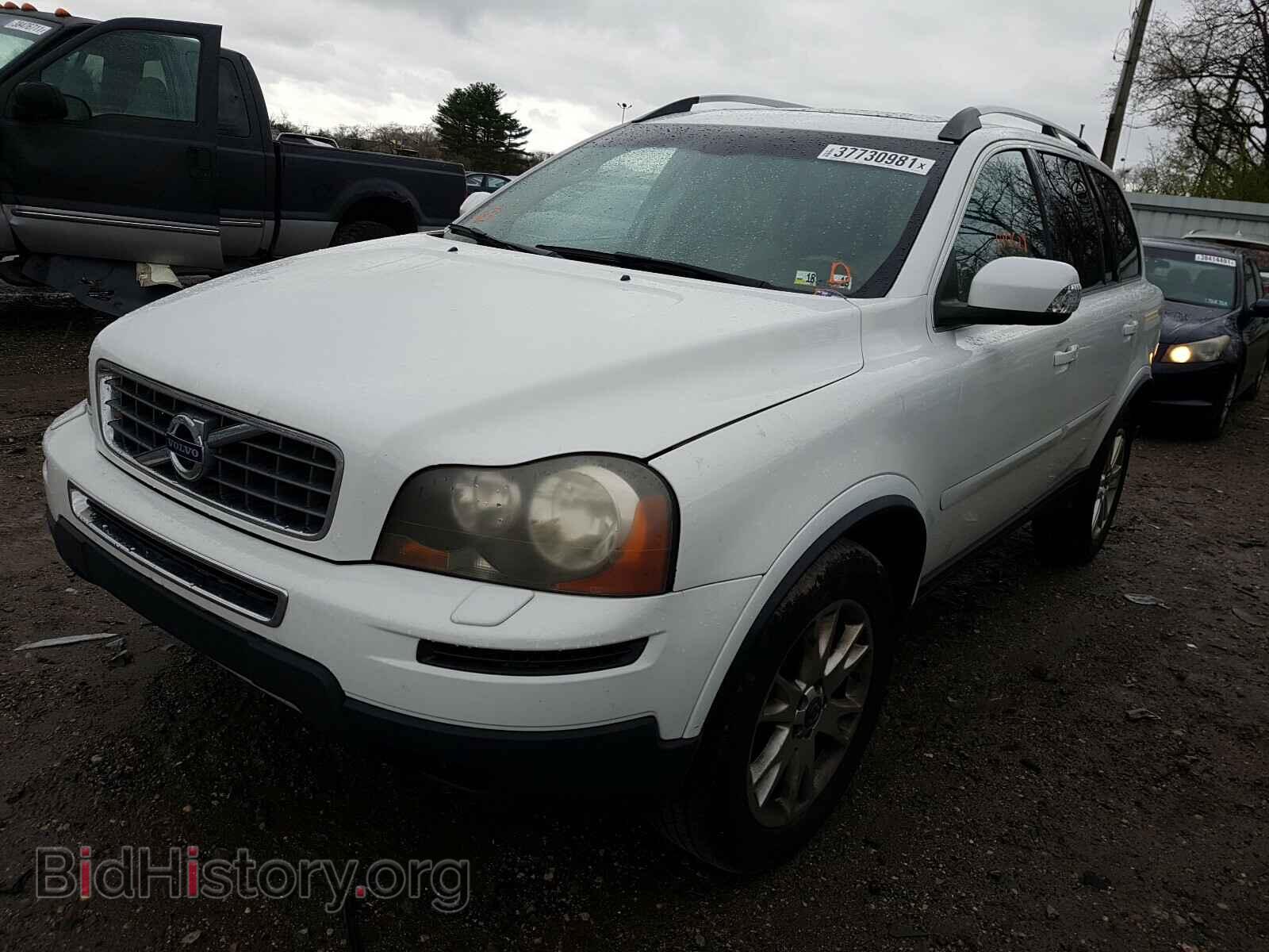 2011 VOLVO XC90 - VIN: YV4952CZ2B1568713 - Фото 2