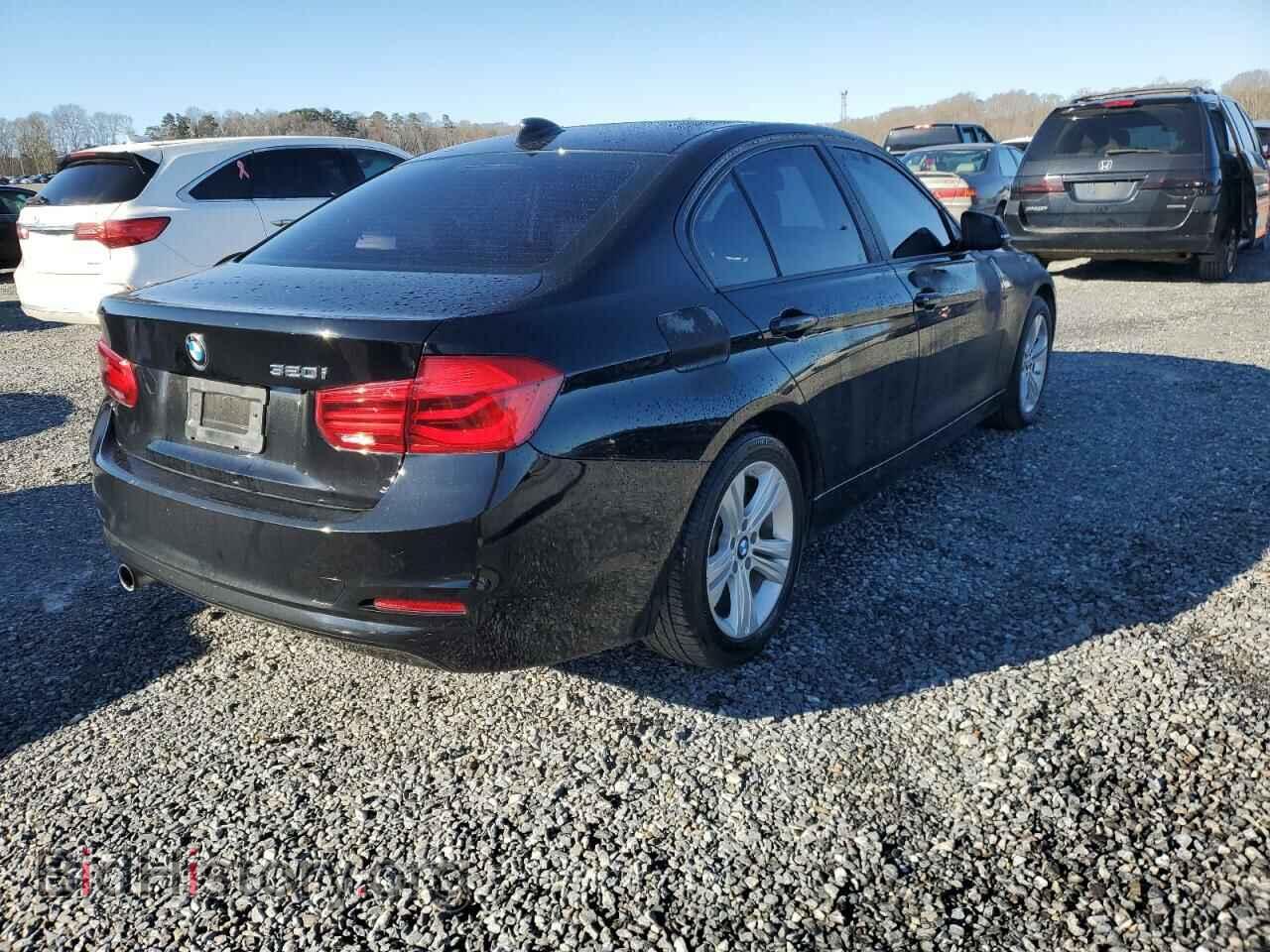 2017 BMW 3 SERIES - VIN: WBA8A9C50HK619710 - Фото 3