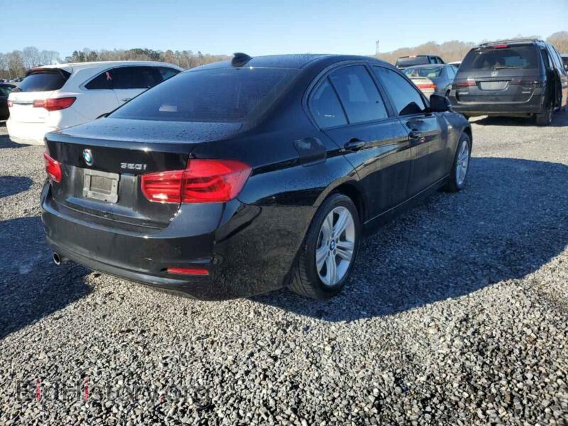 2017 BMW 3 SERIES (VIN WBA8A9C50HK619710) — фото 3 из 12