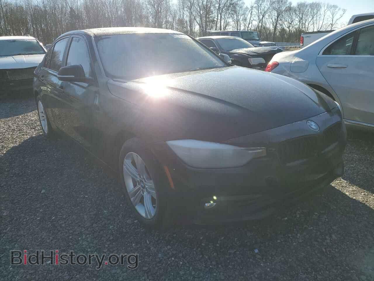 2017 BMW 3 SERIES - VIN: WBA8A9C50HK619710 - Фото 4