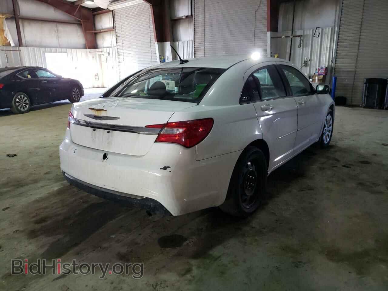 2012 CHRYSLER 200 - VIN: 1C3CCBAB8CN325863 - Фото 4