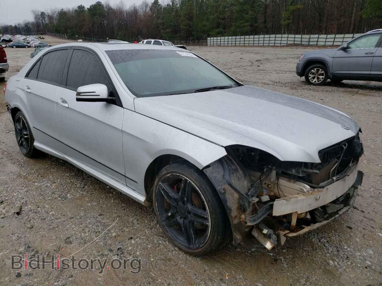 Фотография WDDHF8HB3BA364468 - MERCEDES-BENZ E-CLASS 2011