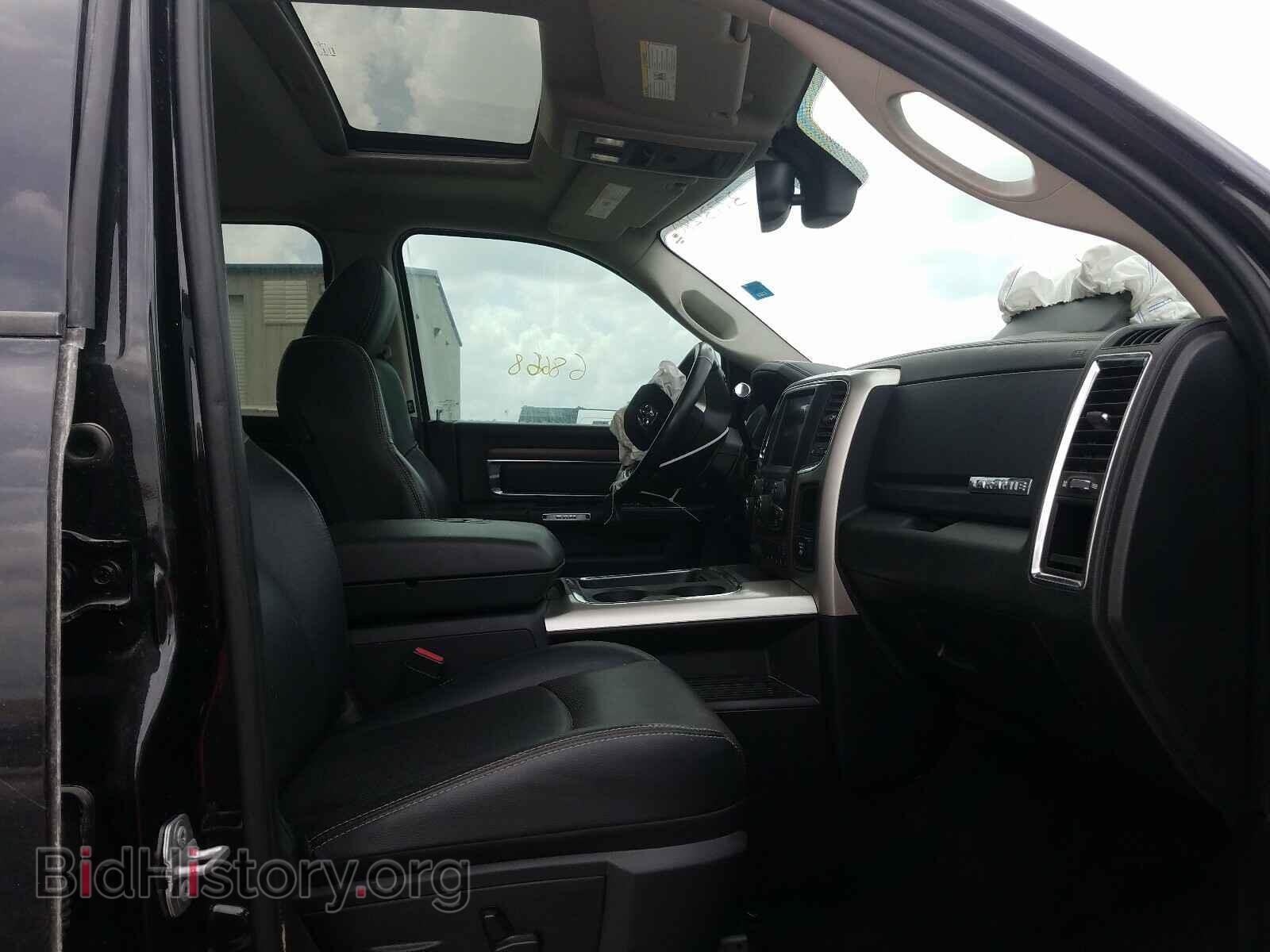 2016 RAM 2500 - VIN: 3C6UR5FL8GG159951 - Фото 5
