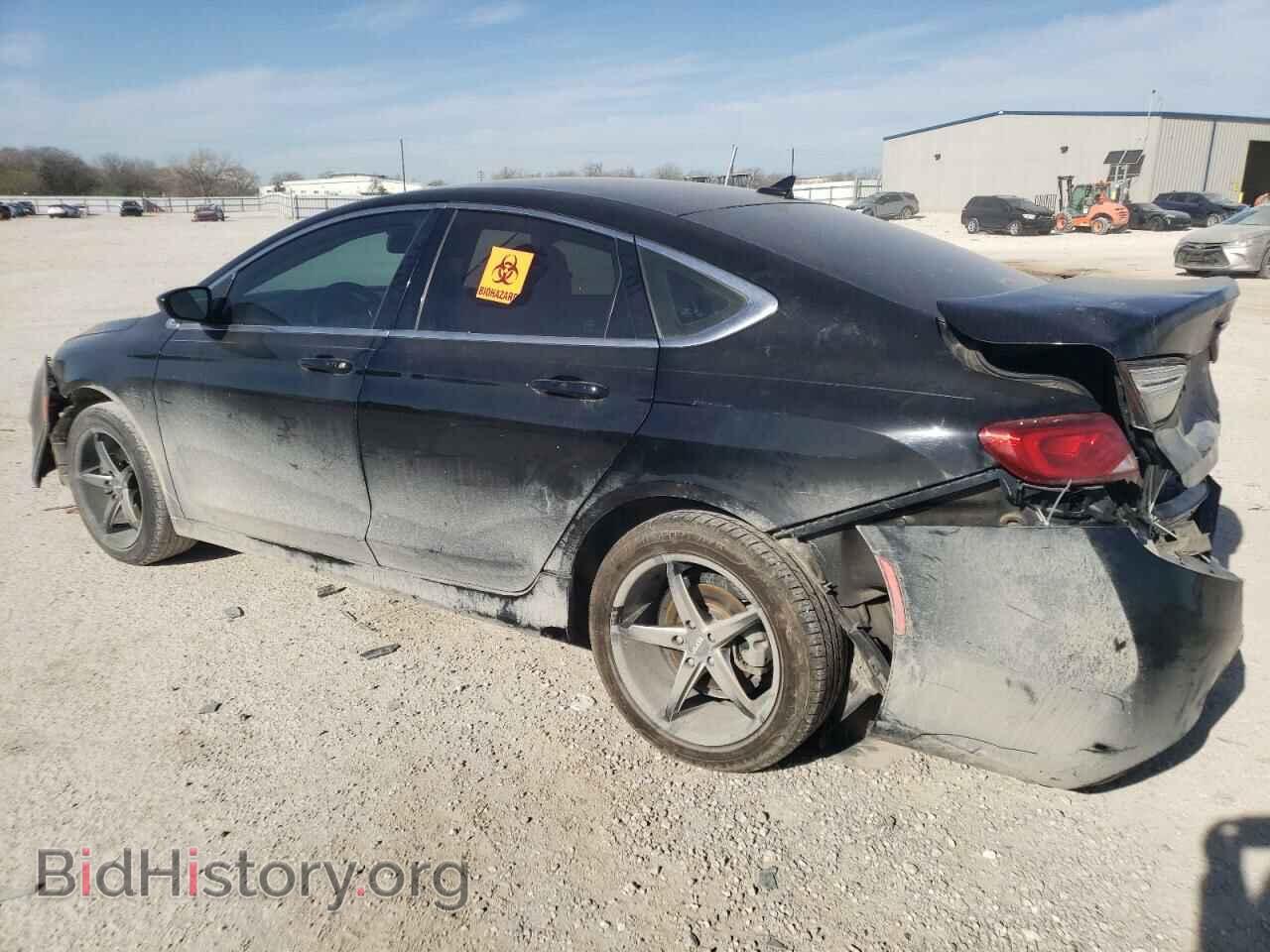 2016 CHRYSLER 200 - VIN: 1C3CCCAB0GN182354 - Фото 2