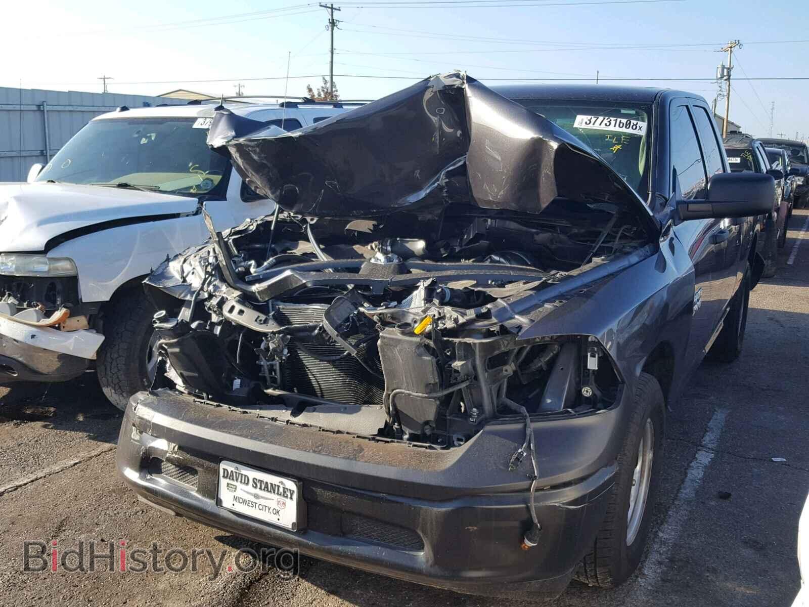 2017 RAM 1500 ST - VIN: 1C6RR6FG9HS524002 - Фото 2