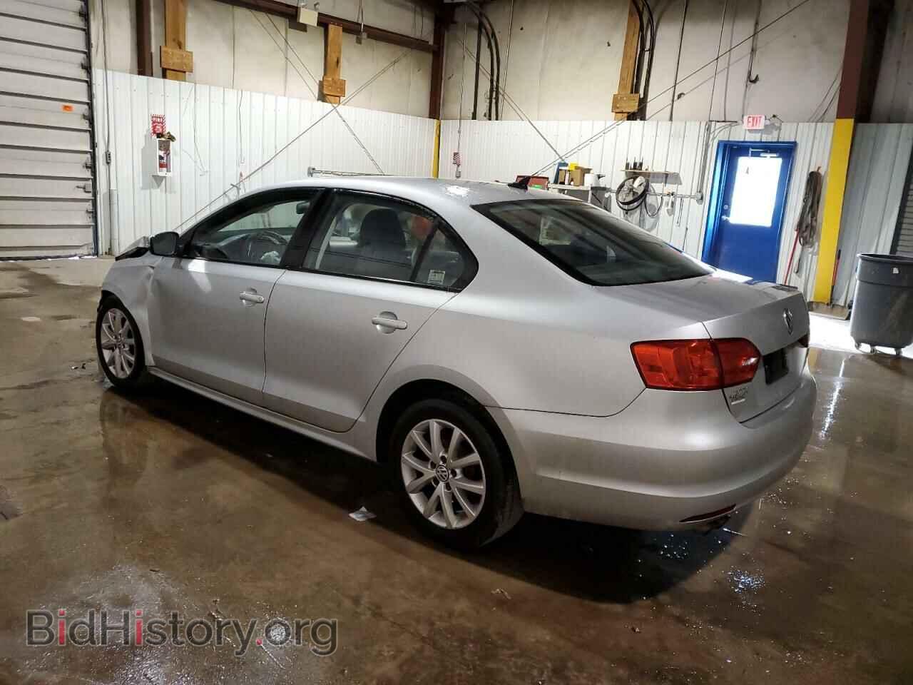 2011 VOLKSWAGEN JETTA - VIN: 3VWBZ7AJ2BM326443 - Фото 2