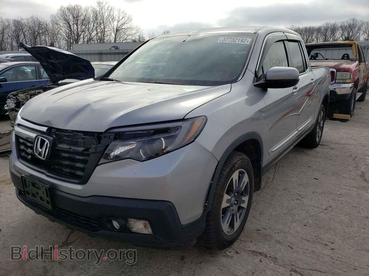 2018 HONDA RIDGELINE - VIN: 5FPYK3F62JB003938 - Фото 2