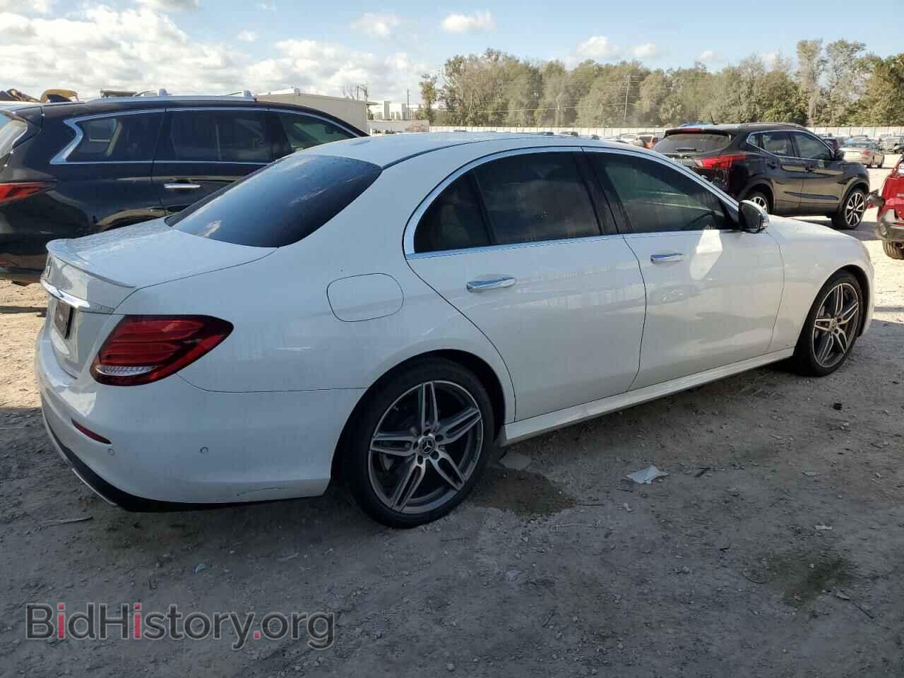 2019 MERCEDES-BENZ E-CLASS - VIN: WDDZF4JB5KA621718 - Фото 3