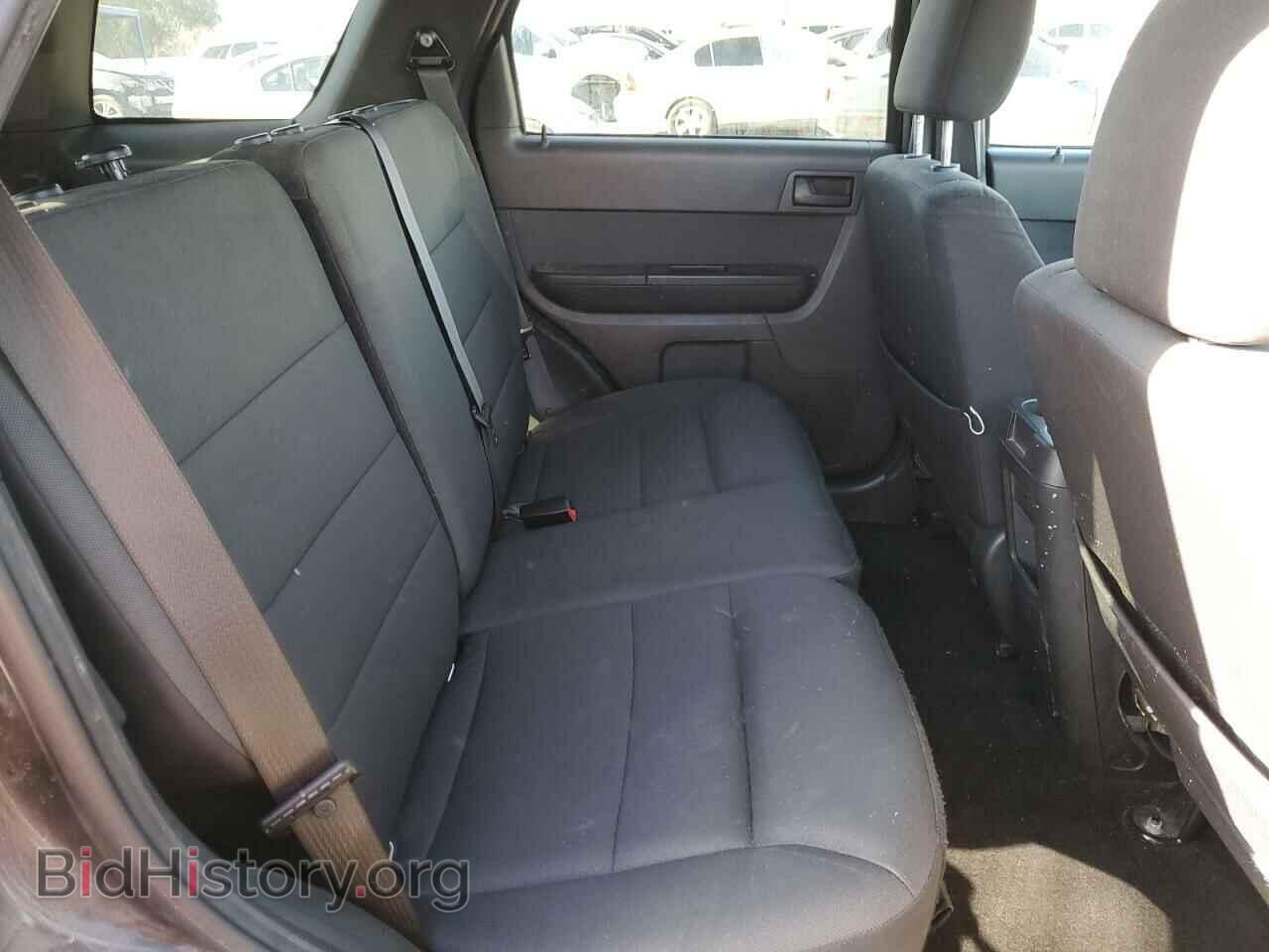 2011 FORD ESCAPE - VIN: 1FMCU0D79BKB33254 - Фото 10