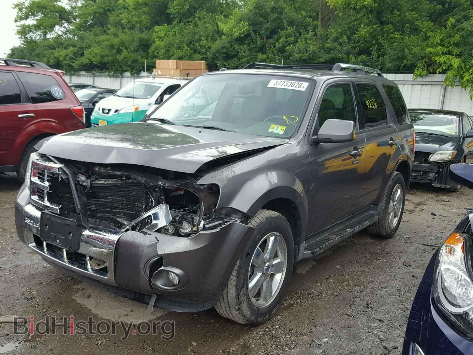 2011 FORD ESCAPE - VIN: 1FMCU9EG1BKB57101 - Фото 2