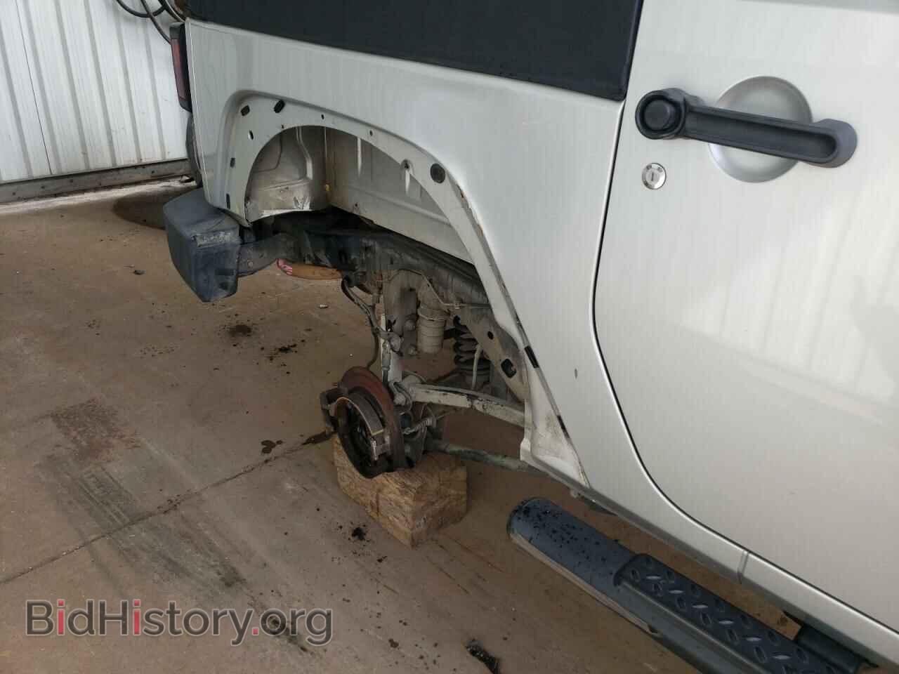 2011 JEEP WRANGLER - VIN: 1J4AA2D1XBL620768 - Фото 9