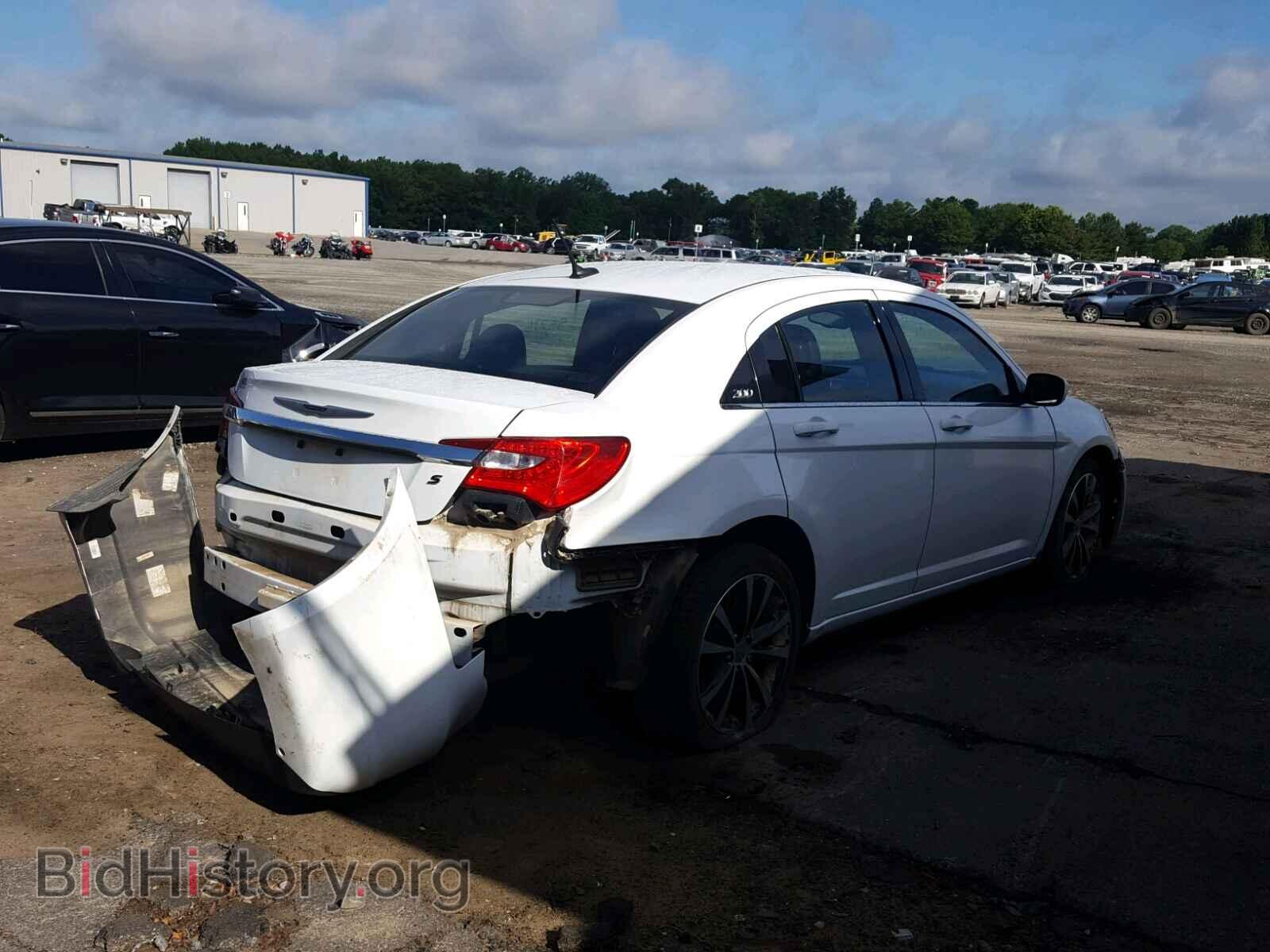 2014 CHRYSLER 200 - VIN: 1C3CCBCG4EN135666 - Фото 4