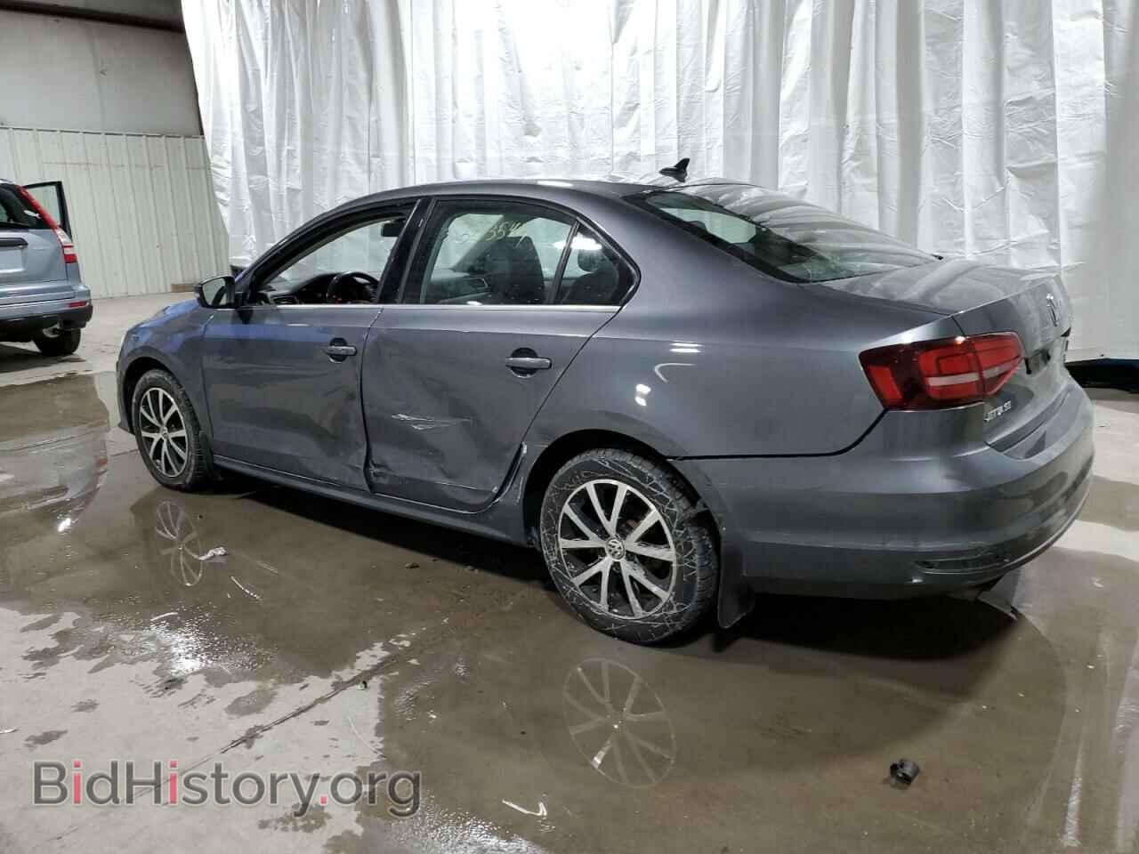 2017 VOLKSWAGEN JETTA - VIN: 3VWDB7AJ4HM326692 - Фото 2