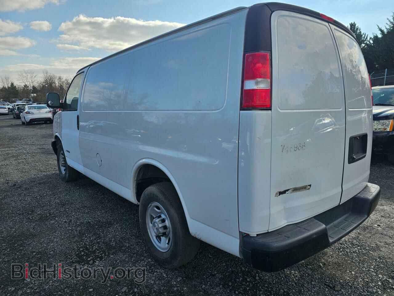 2017 CHEVROLET EXPRESS - VIN: 1GCWGAFFXH1344366 - Фото 3