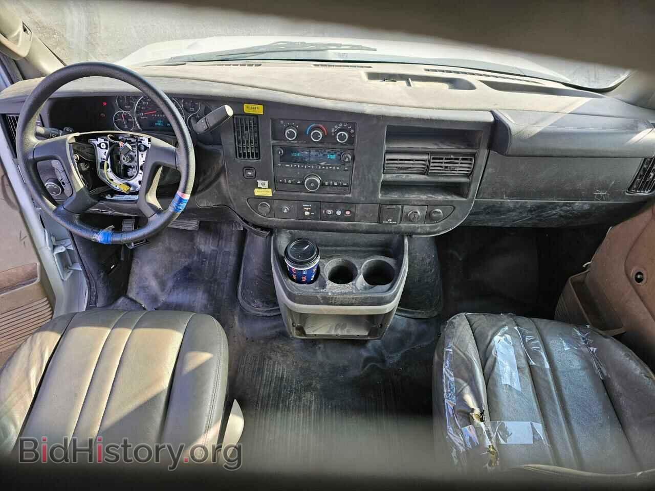 2017 CHEVROLET EXPRESS - VIN: 1GCWGAFFXH1344366 - Фото 9