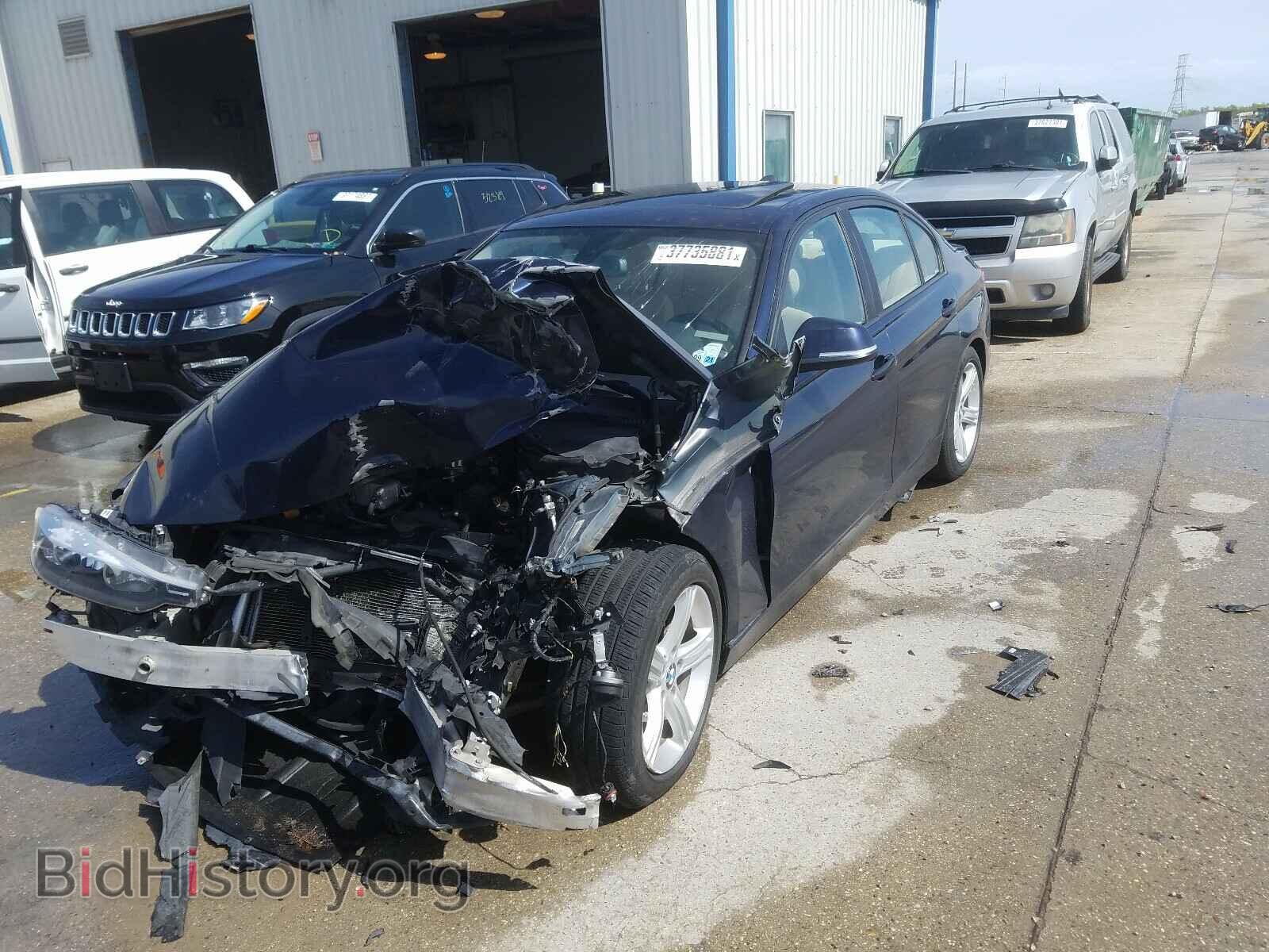 2012 BMW 3 SERIES - VIN: WBA3A5C55CF341889 - Фото 2