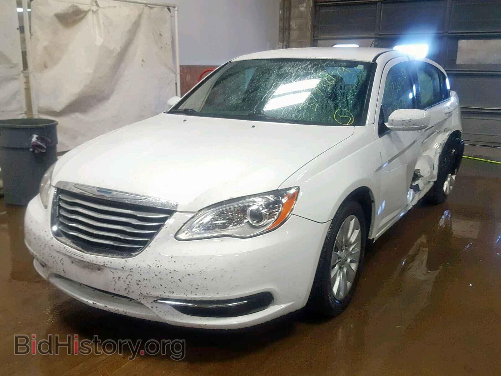 2014 CHRYSLER 200 - VIN: 1C3CCBAB3EN213620 - Фото 2