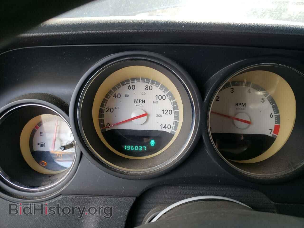 2010 DODGE CHALLENGER - VIN: 2B3CJ4DV8AH199692 - Photo 9
