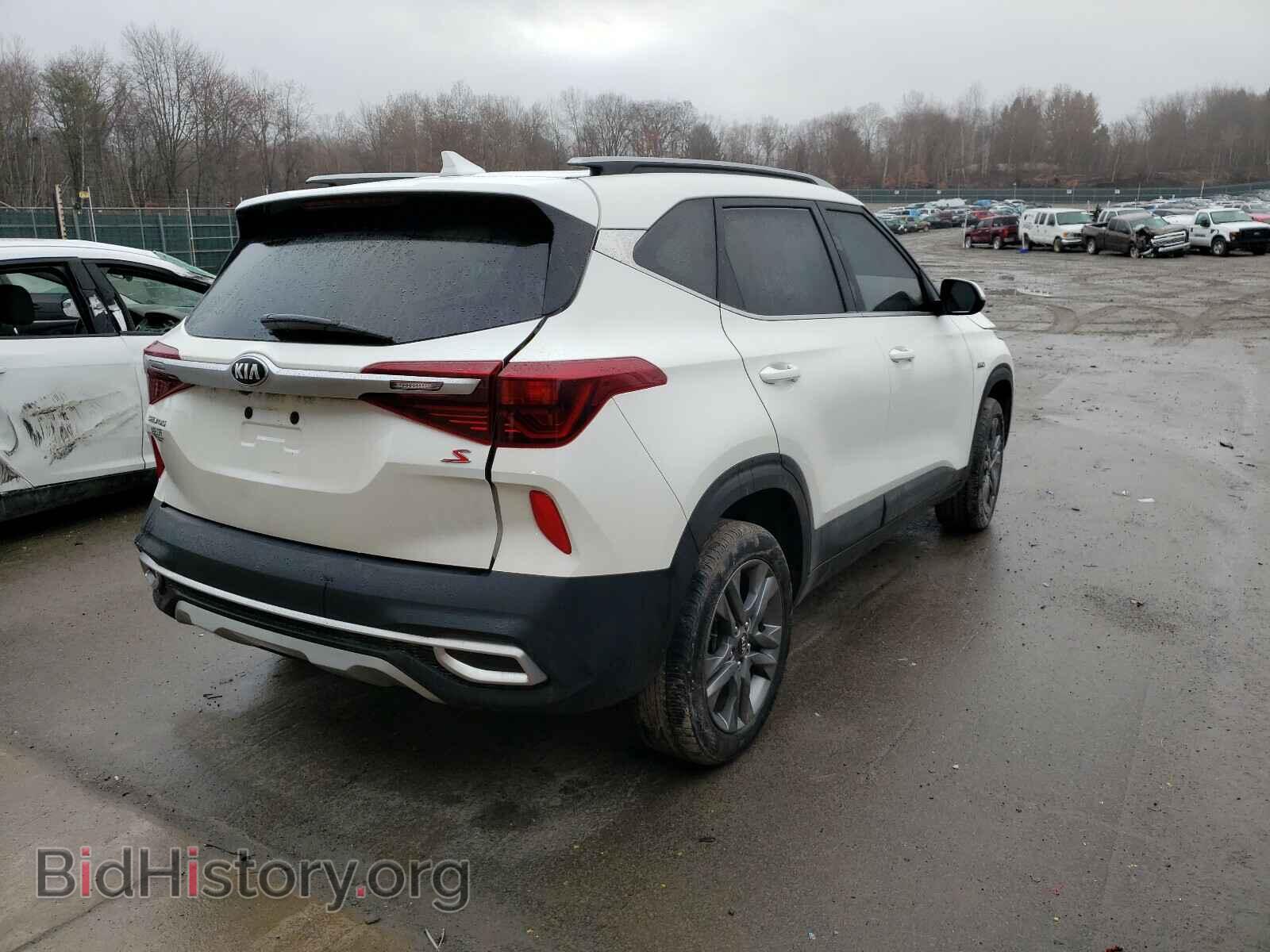 2021 KIA SELTOS - VIN: KNDEUCAA5M7101244 - Фото 4
