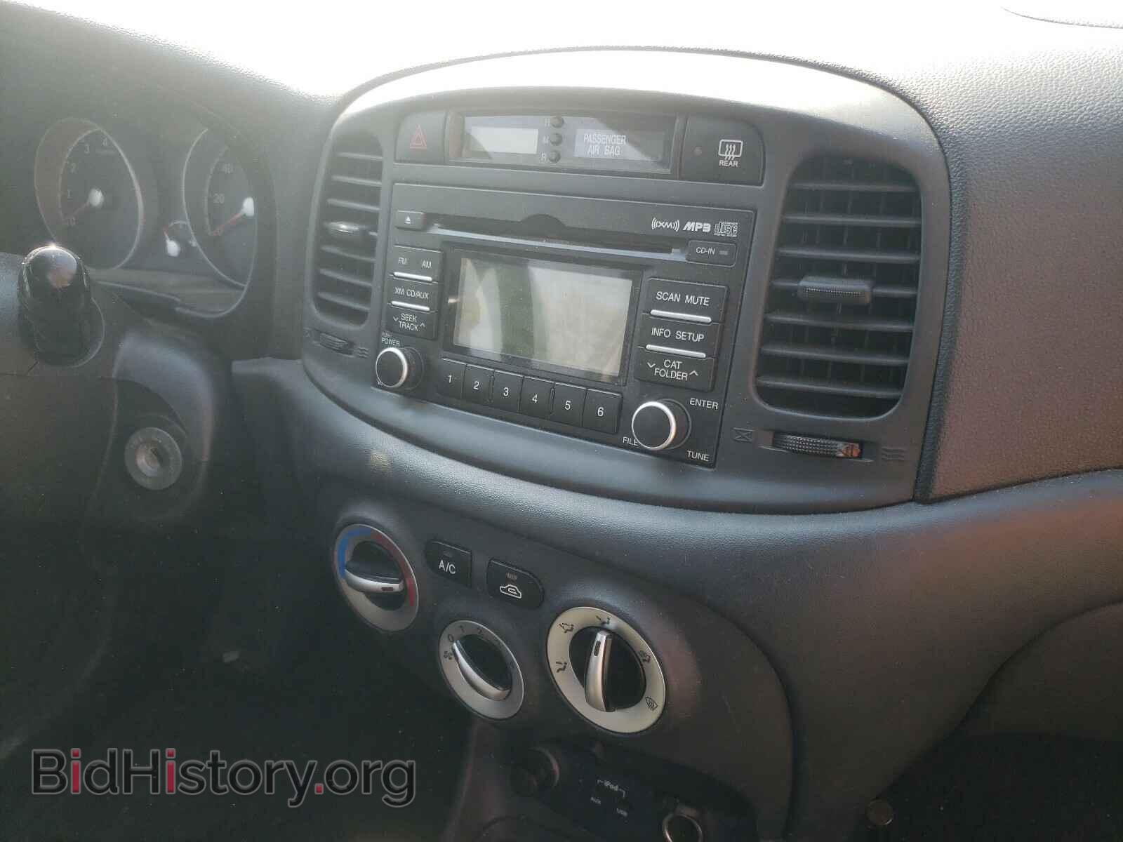 2011 HYUNDAI ACCENT - VIN: KMHCM3AC2BU201207 - Фото 9